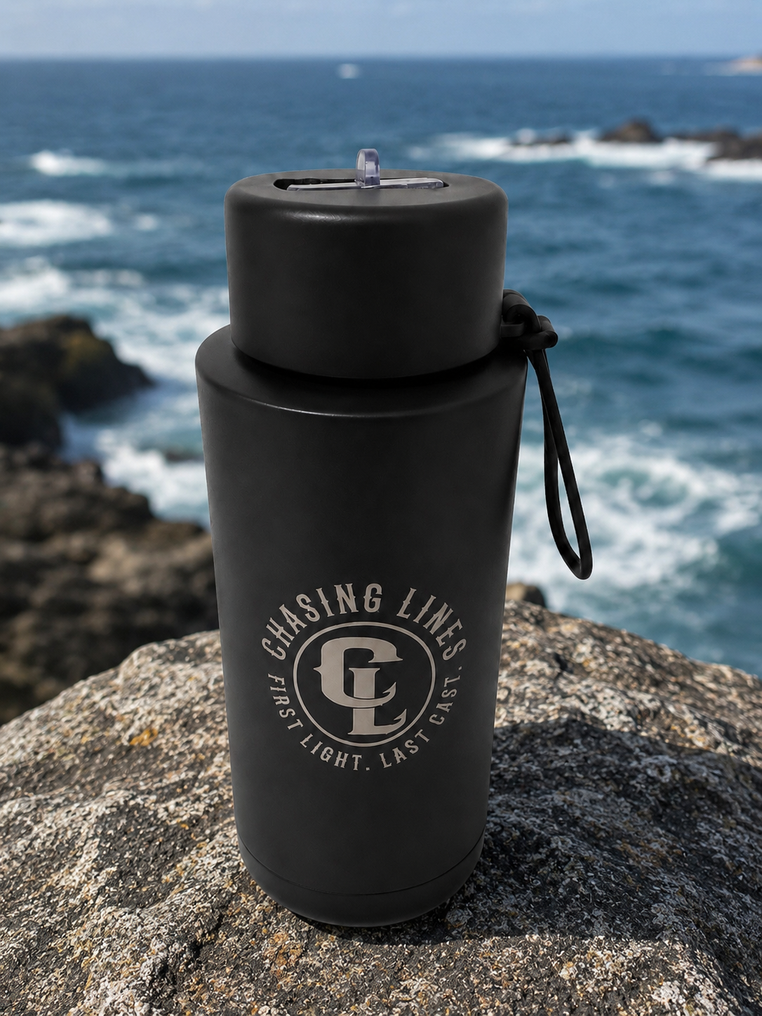CHASING LINES INSULATED DRINK BOTTLES