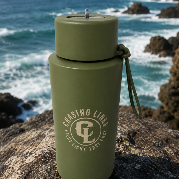CHASING LINES INSULATED DRINK BOTTLES - OLIVE GREEN